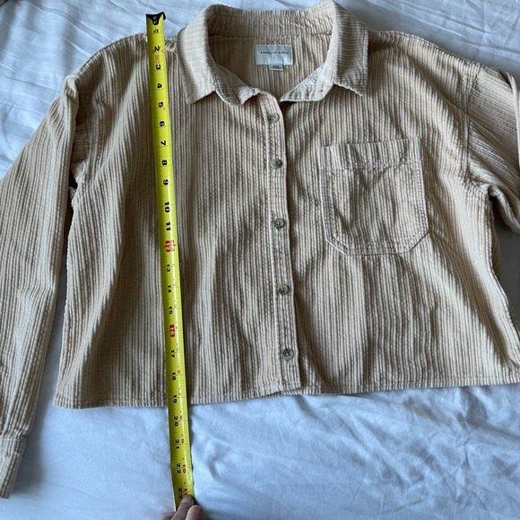American Eagle Corduroy Cropped Shirt Jacket - Picture 8 of 12